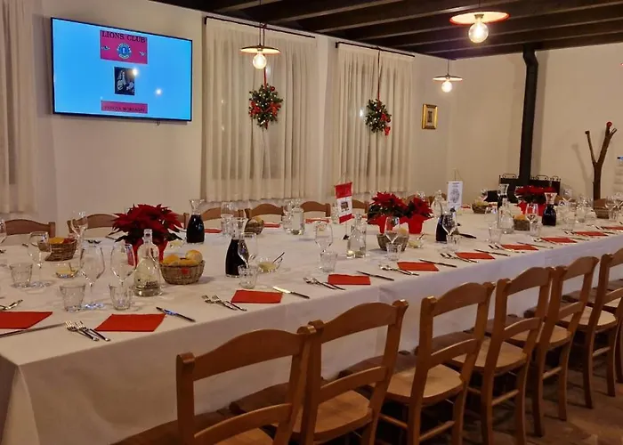 L'insolito Posto מלון *