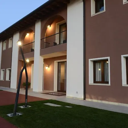 L'insolito Posto Hotel Sabbioncello