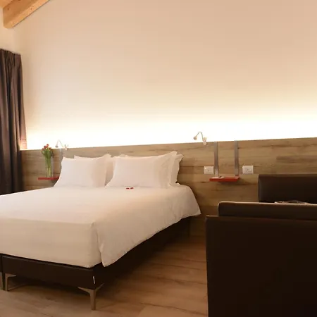 L'insolito Posto Ξενοδοχείο *